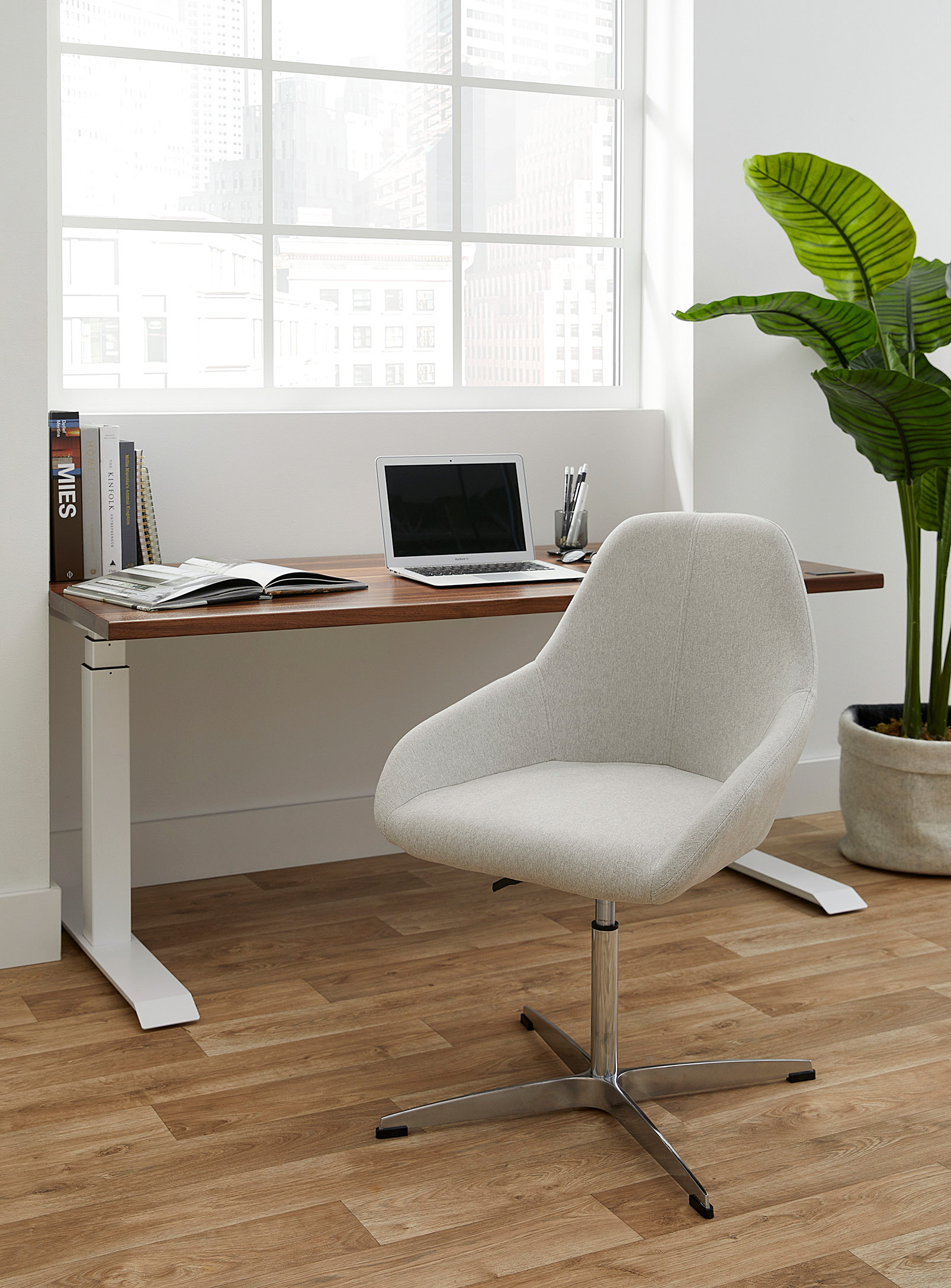 Simons Maison Chrome-plated Base Modern Desk Chair In Ivory White