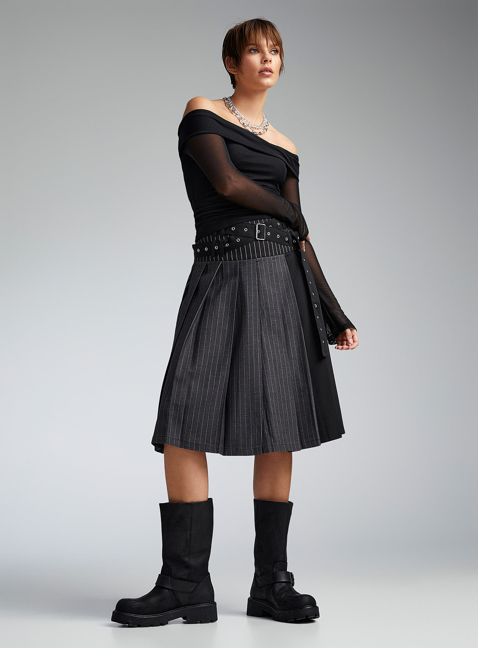 The Ragged Priest Striped Belted Kilt Skirt In Light Grey