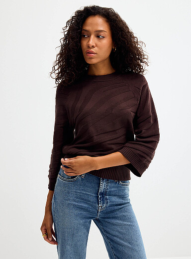 3/4-sleeve zebra textured sweater