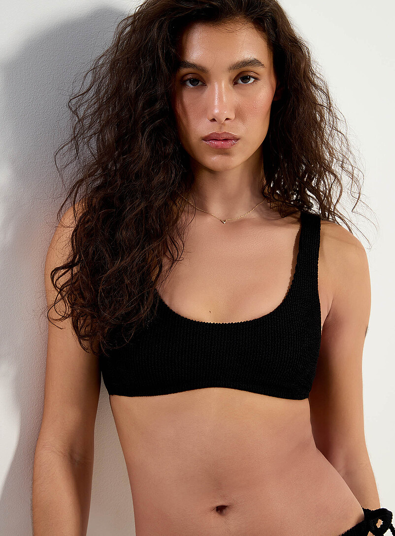 Solid ruffle-textured bralette product image 2