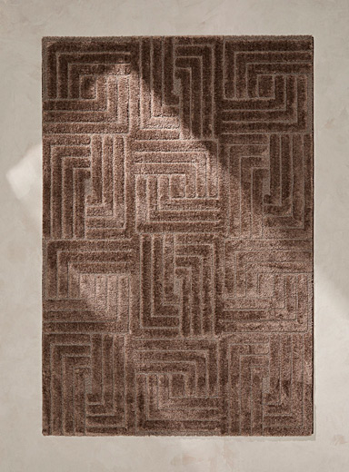 Simons Maison: Le tapis touffet&eacute; relief g&eacute;o Voir nos formats offerts Brun