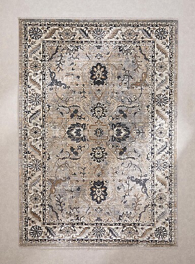 Le tapis ornement floral