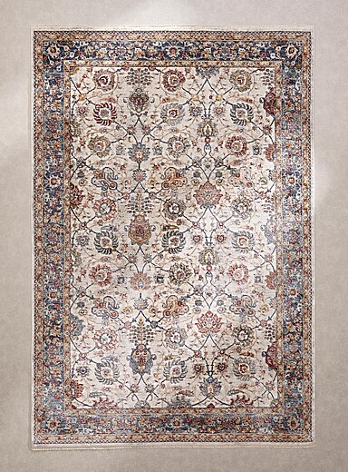 Simons Maison: Le tapis fresque florale estomp&eacute;e palette terreuse Voir nos formats offerts Assorti