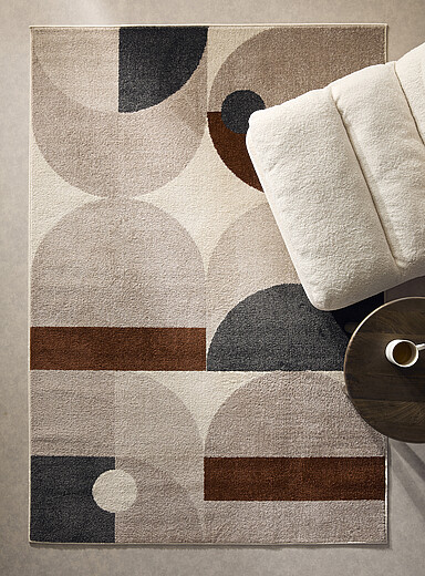 Simons Maison: Le tapis fresque g&eacute;om&eacute;trique Voir nos formats offerts Assorti