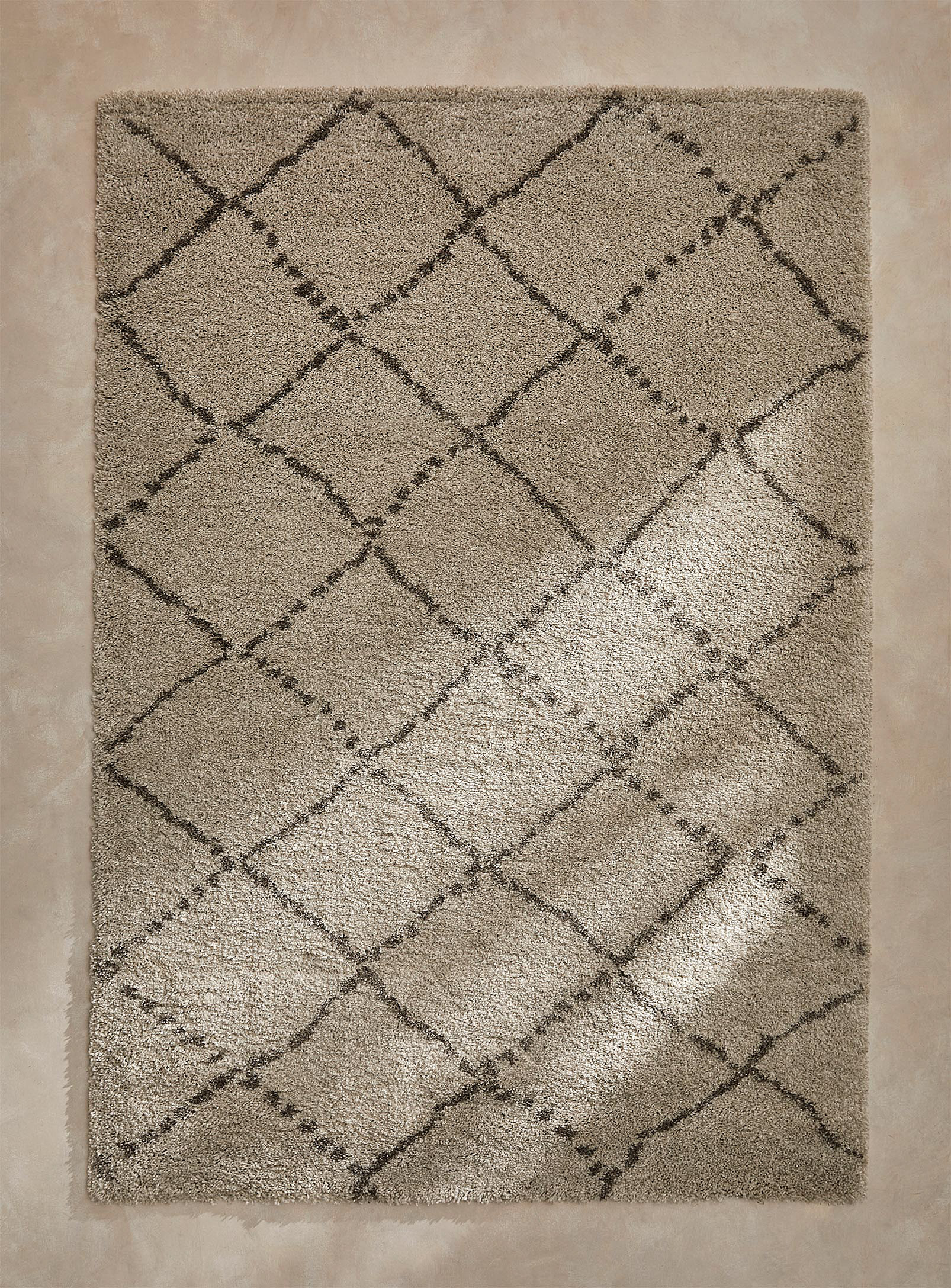 Simons Maison Contrasting Diamonds Shag Rug See Available Sizes In Light Grey
