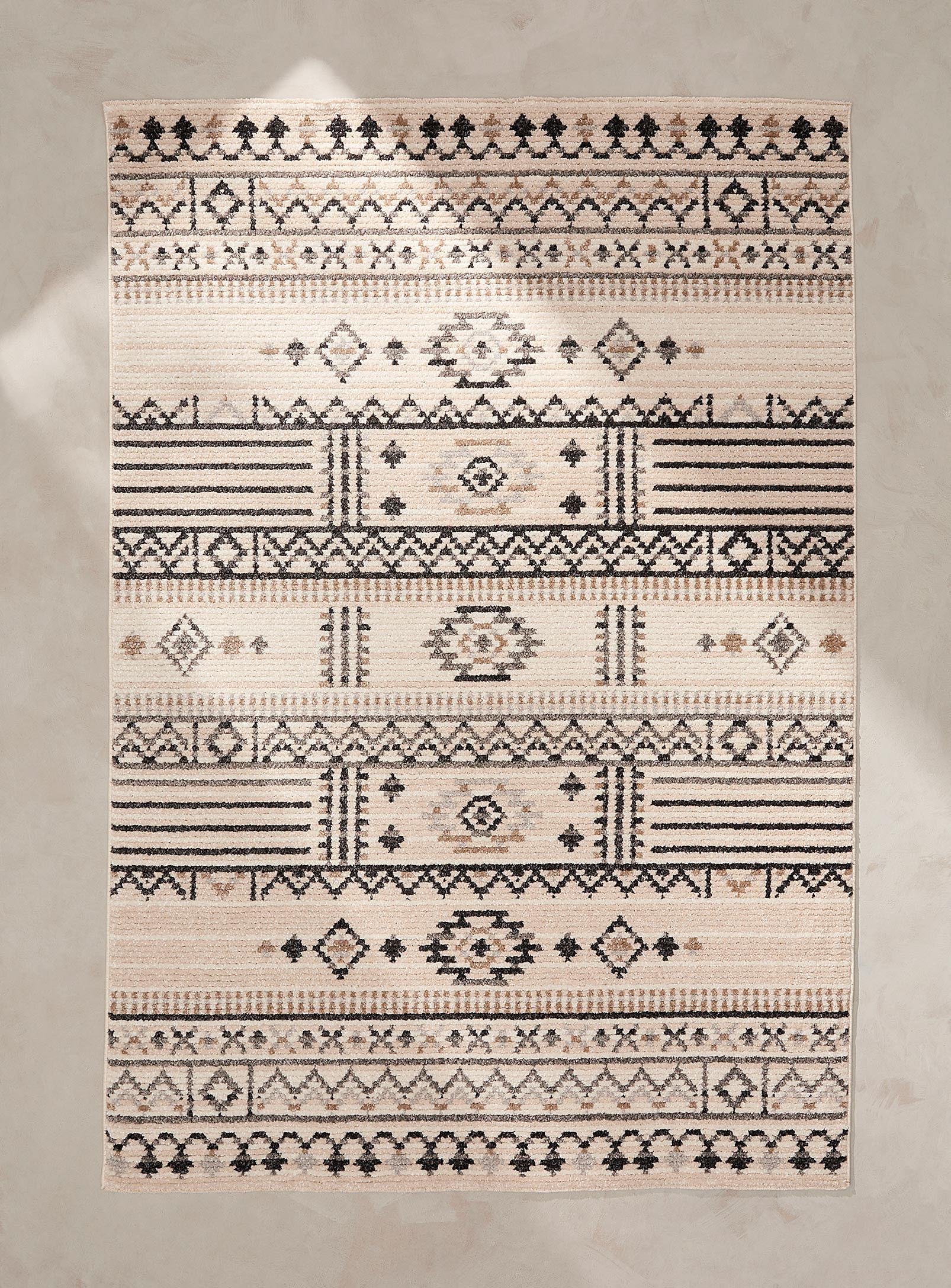 Simons Maison - Western pattern textured rug See available sizes