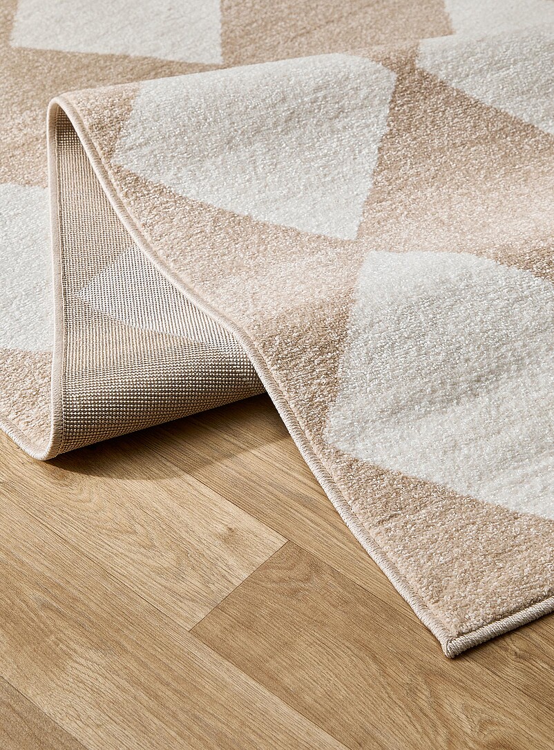 Neutral-coloured diamonds rug See available sizes product image 2