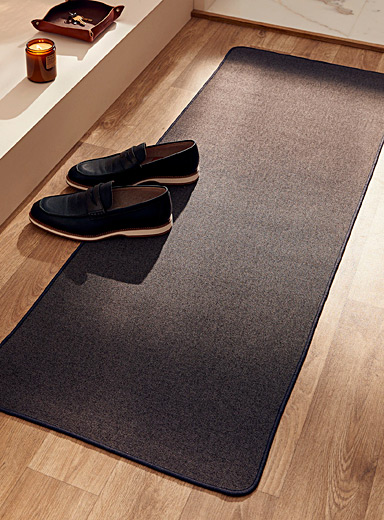 Le tapis d'entr&eacute;e antid&eacute;rapant chin&eacute; 50 x 140 cm