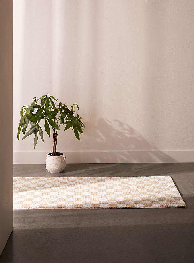 Simons Maison: Le tapis de couloir touffeté damier apaisant 75 x 215 cm Brun à motifs