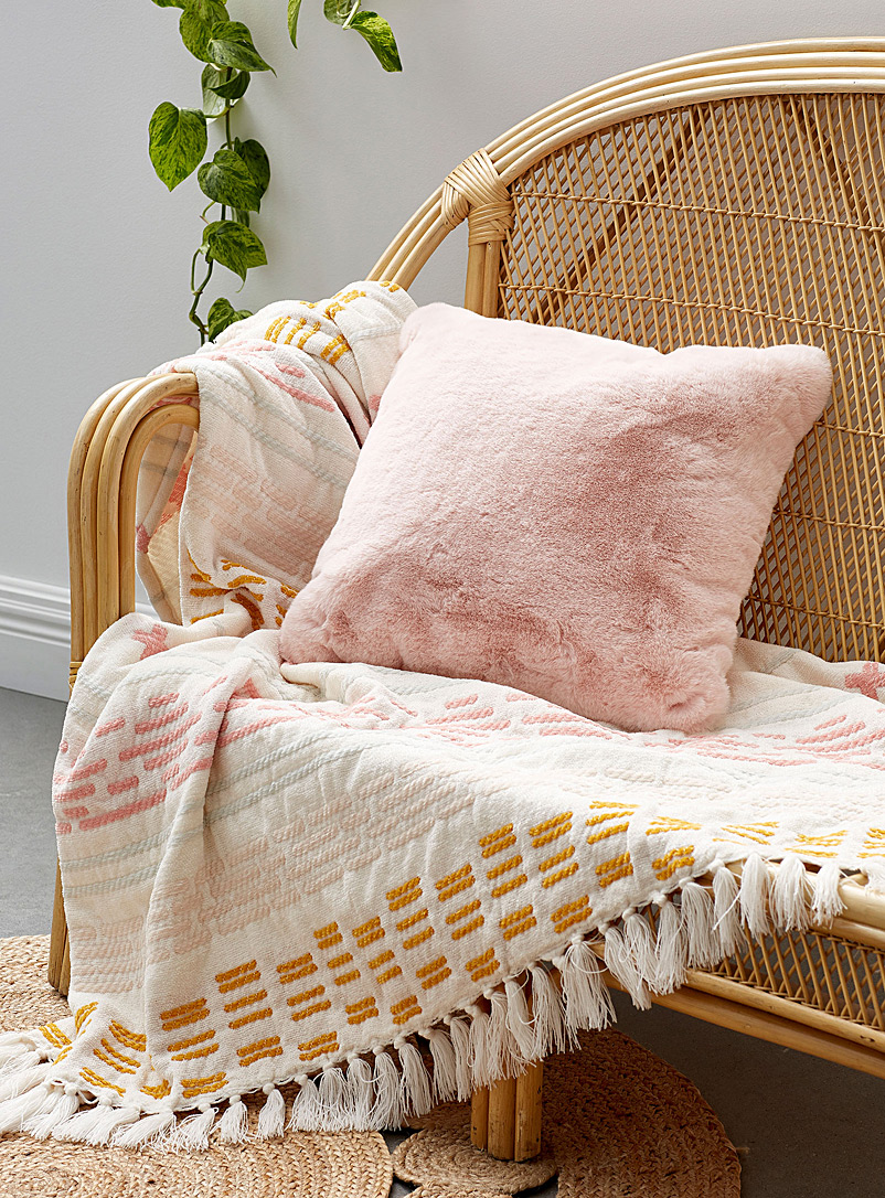 Simons Maison Dusky Pink Luxurious faux-fur cushion 45 x 45 cm