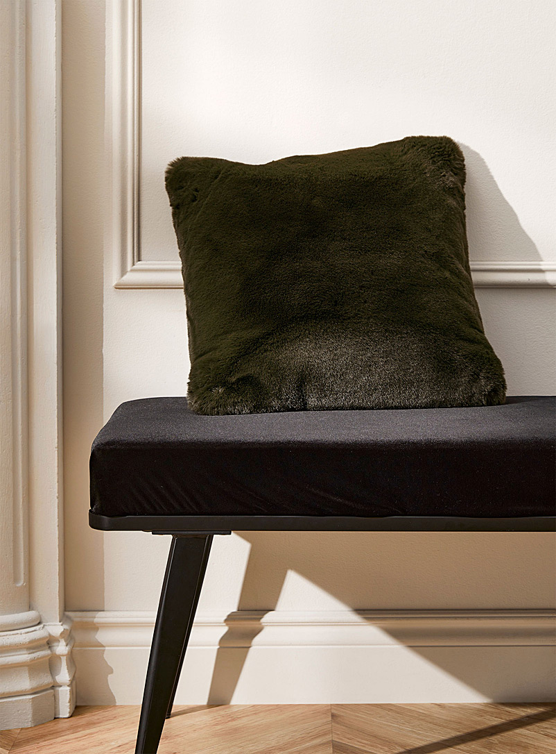 Simons Maison Mossy Green Luxurious faux-fur cushion 45 x 45 cm