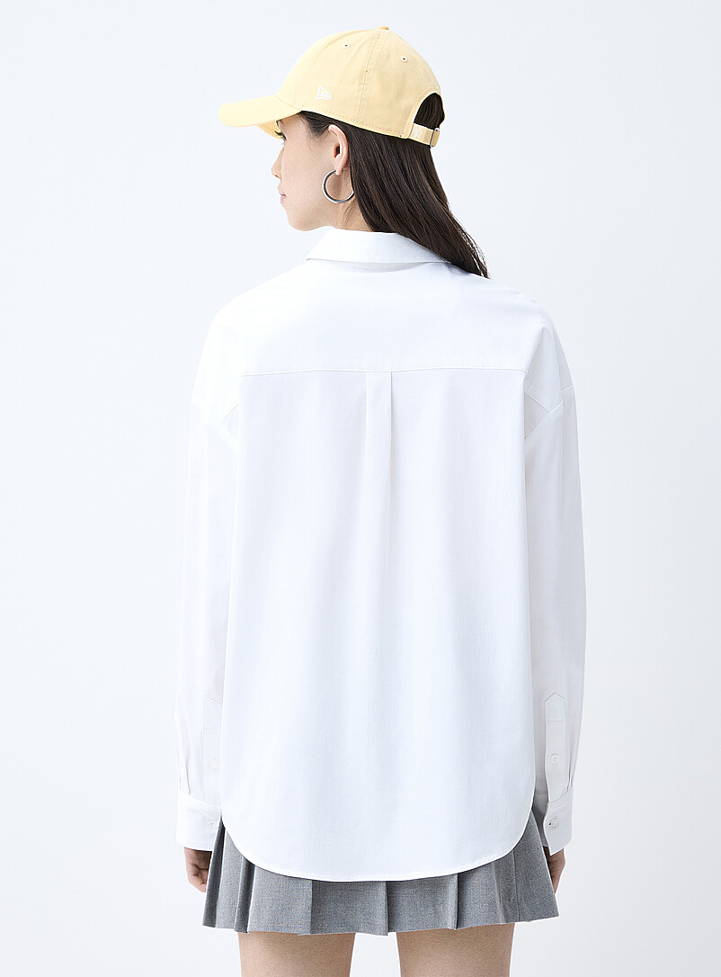 Twik White Loose plain poplin shirt for women