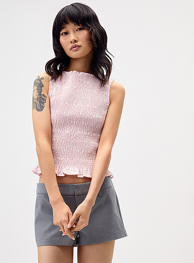 Twik: La camisole smock&eacute;e bordure frison Rose p&acirc;le pour femme