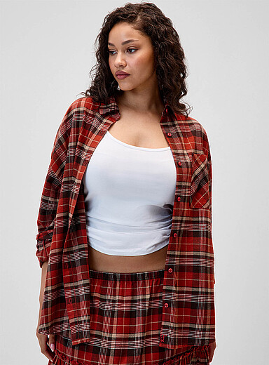 Twik: La chemise ample flanelle &agrave; carreaux Rouge &agrave; motifs pour femme