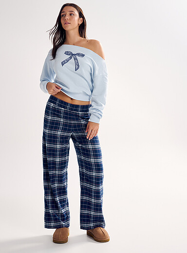 Miiyu x Twik: Le pantalon pyjama douce flanelle &agrave; motif taille &eacute;lastique <b>Collection de No&euml;l</b> Bleu fonc&eacute; - Indigo pour femme