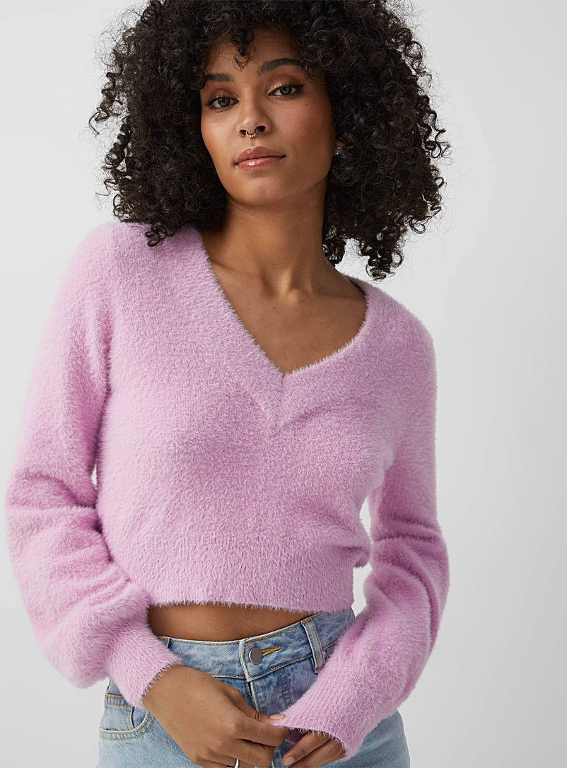 Icône Pink Cropped V-neck chenille sweater for women