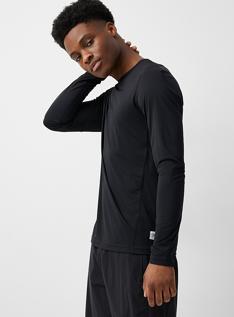 Reigning Champ Black Deltapeak featherweight long-sleeve tee for error