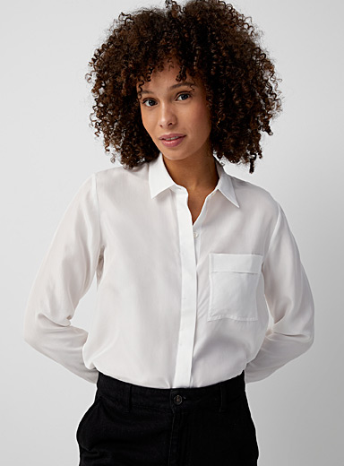 Contemporaine: La chemise pure soie poche plaquée Blanc pour femme
