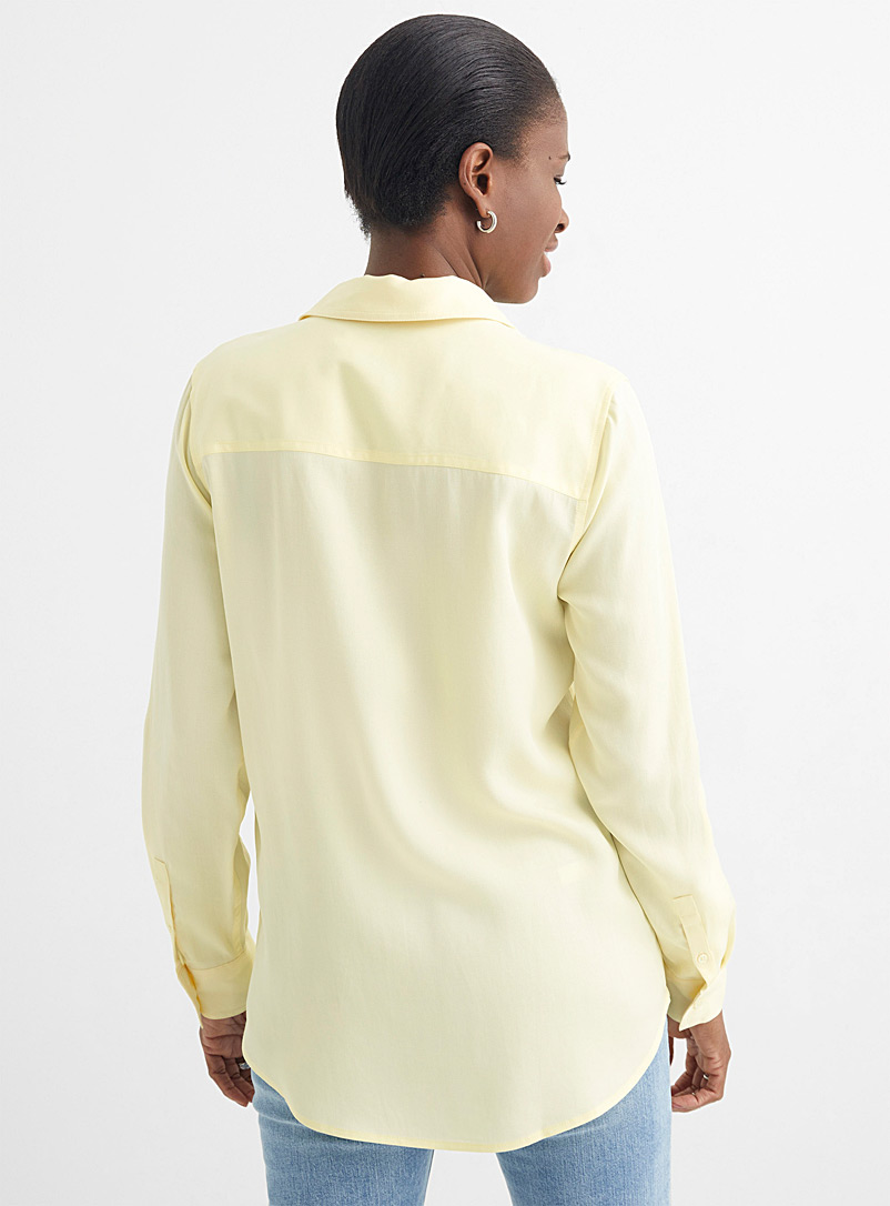 Contemporaine Light Yellow Light twill pocket shirt for women