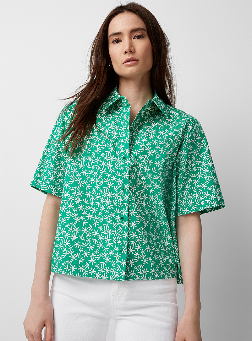 Contemporaine Patterned Green Abstract poetry boxy shirt for women