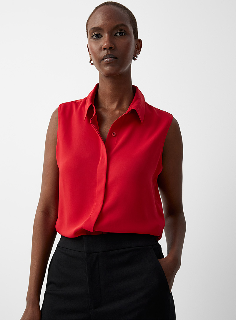 Contemporaine: La chemise fluide sans manches Rouge pour femme