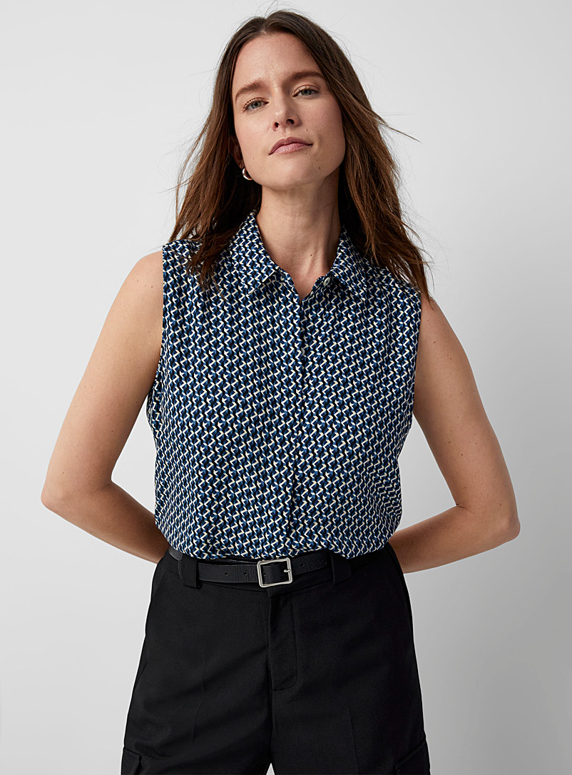 Contemporaine Patterned blue Sleeveless printed shirt for women