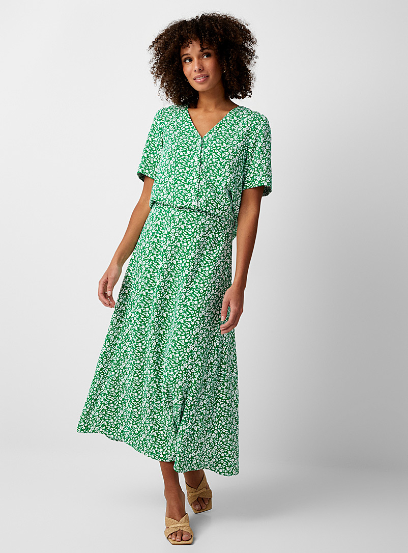 Contemporaine Patterned Green Vibrant garden maxi skirt for women