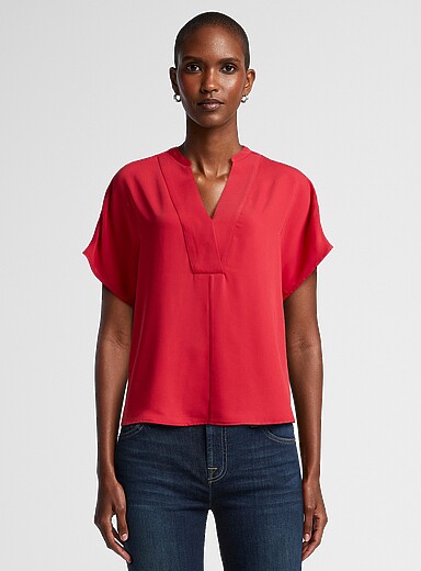 red flowy top