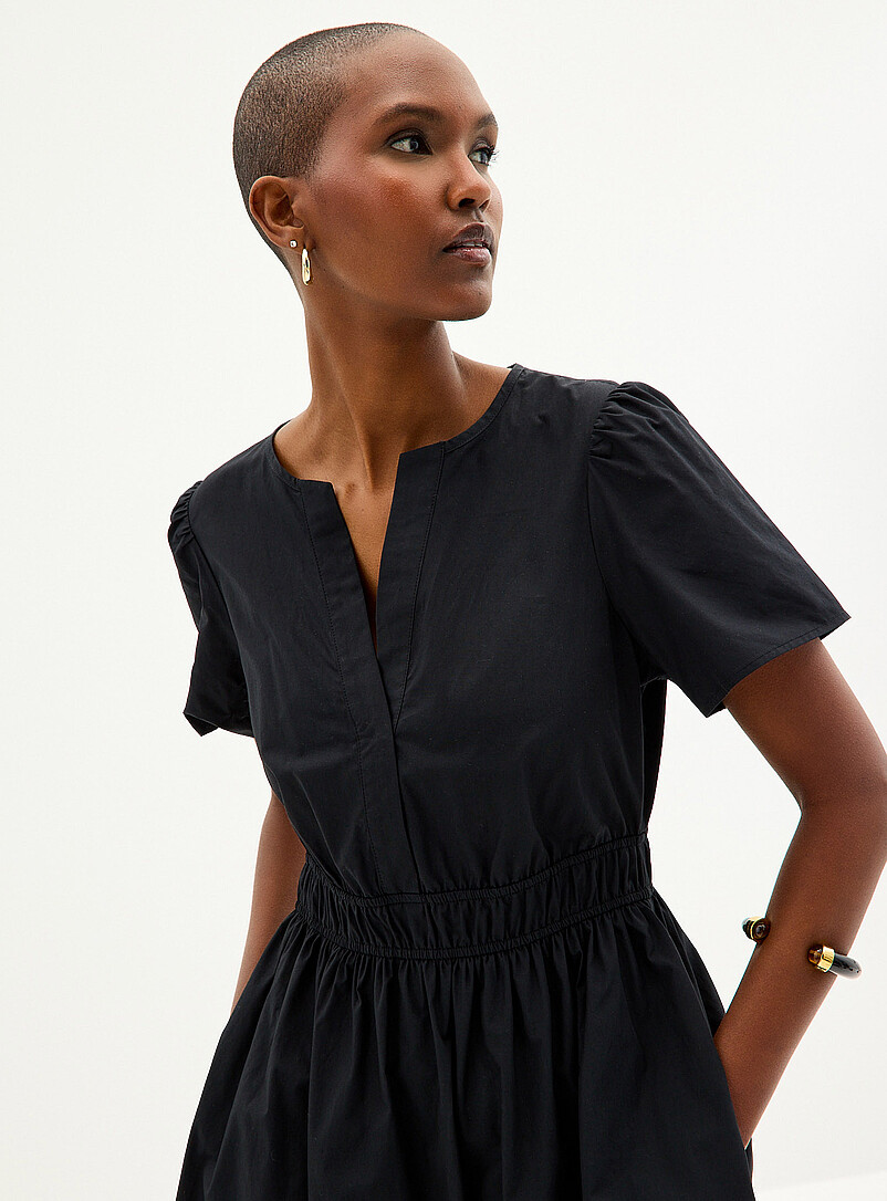 Contemporaine: La robe popeline &eacute;tag&eacute;e col fente Noir pour femme