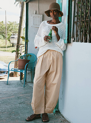 Contemporaine: Le pantalon ballon popeline taille &eacute;lastique <b>Coupe : jambe ballon, taille haute</b> Sable pour femme