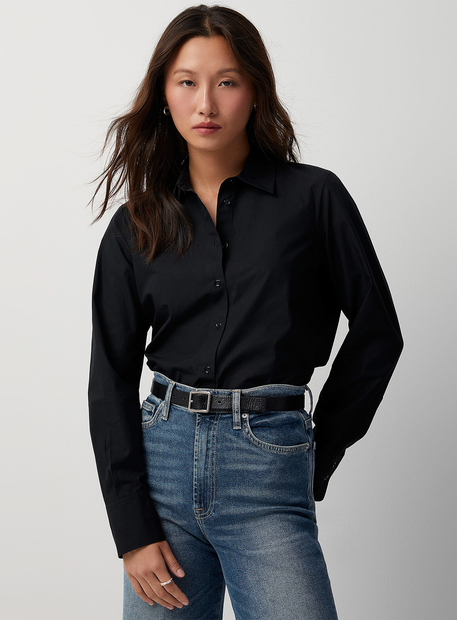 Contemporaine Pleated-cuff Poplin Shirt In Black