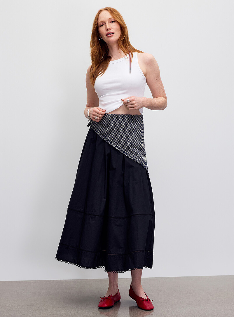 Scalloped Trim Poplin Skirt