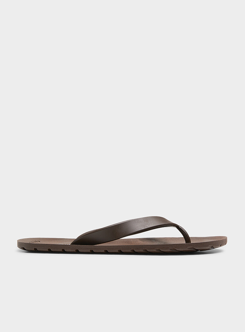 Simons: La sandale de plage &eacute;pur&eacute;e <b>Collection exclusive d'Italie</b> Brun pour homme