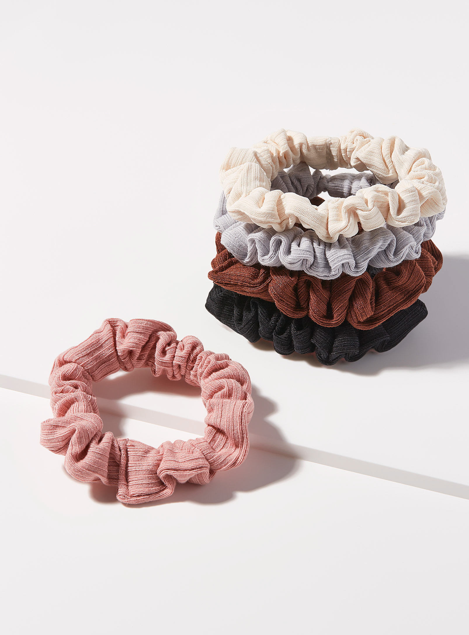 Simons - Women's Ribbed scrunchies Set of 5