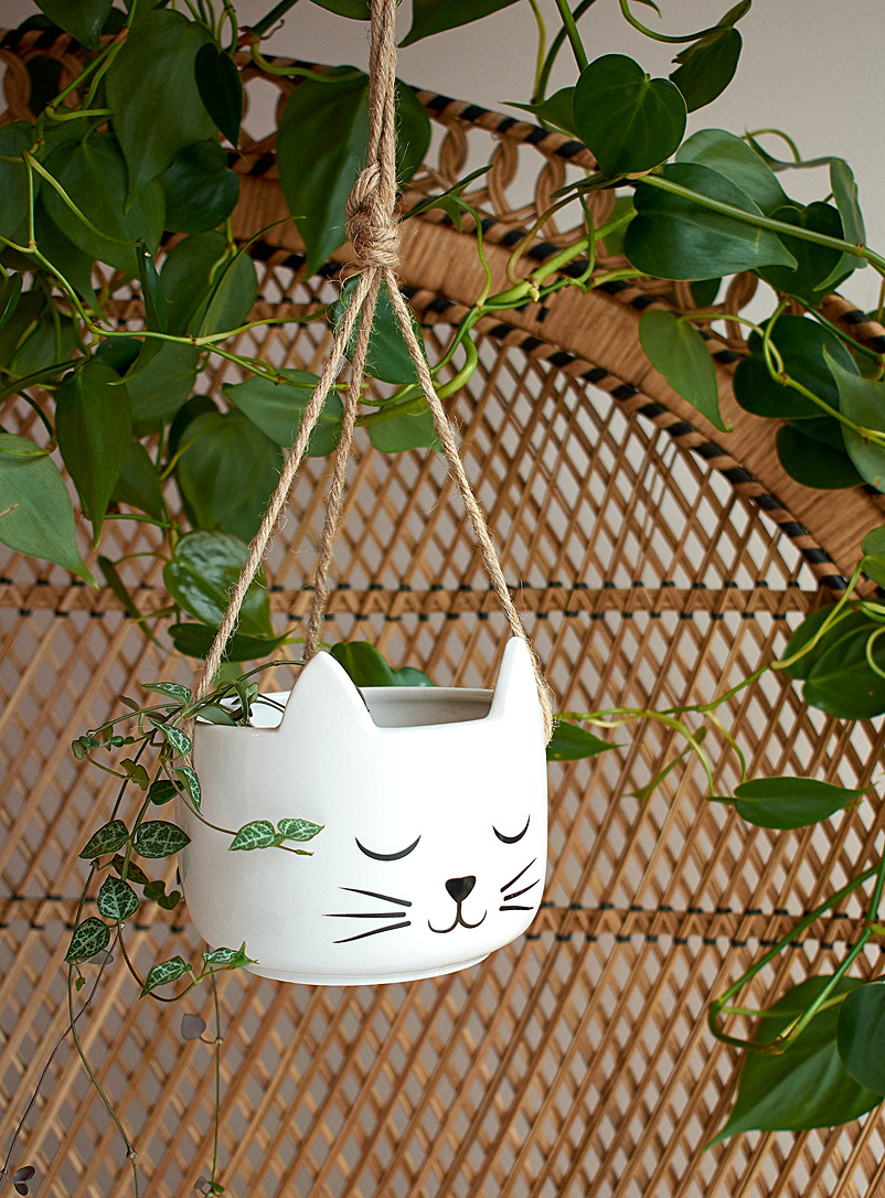 Simons Maison White Dreamy cat hanging planter 4.75 in