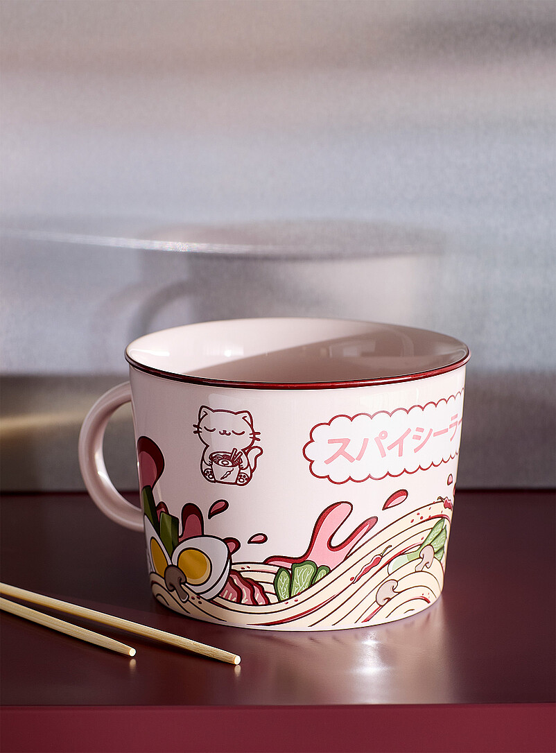 Large light pink ramen noodle bowl product image (primary)