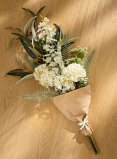 Soft hydrangea artificial bouquet