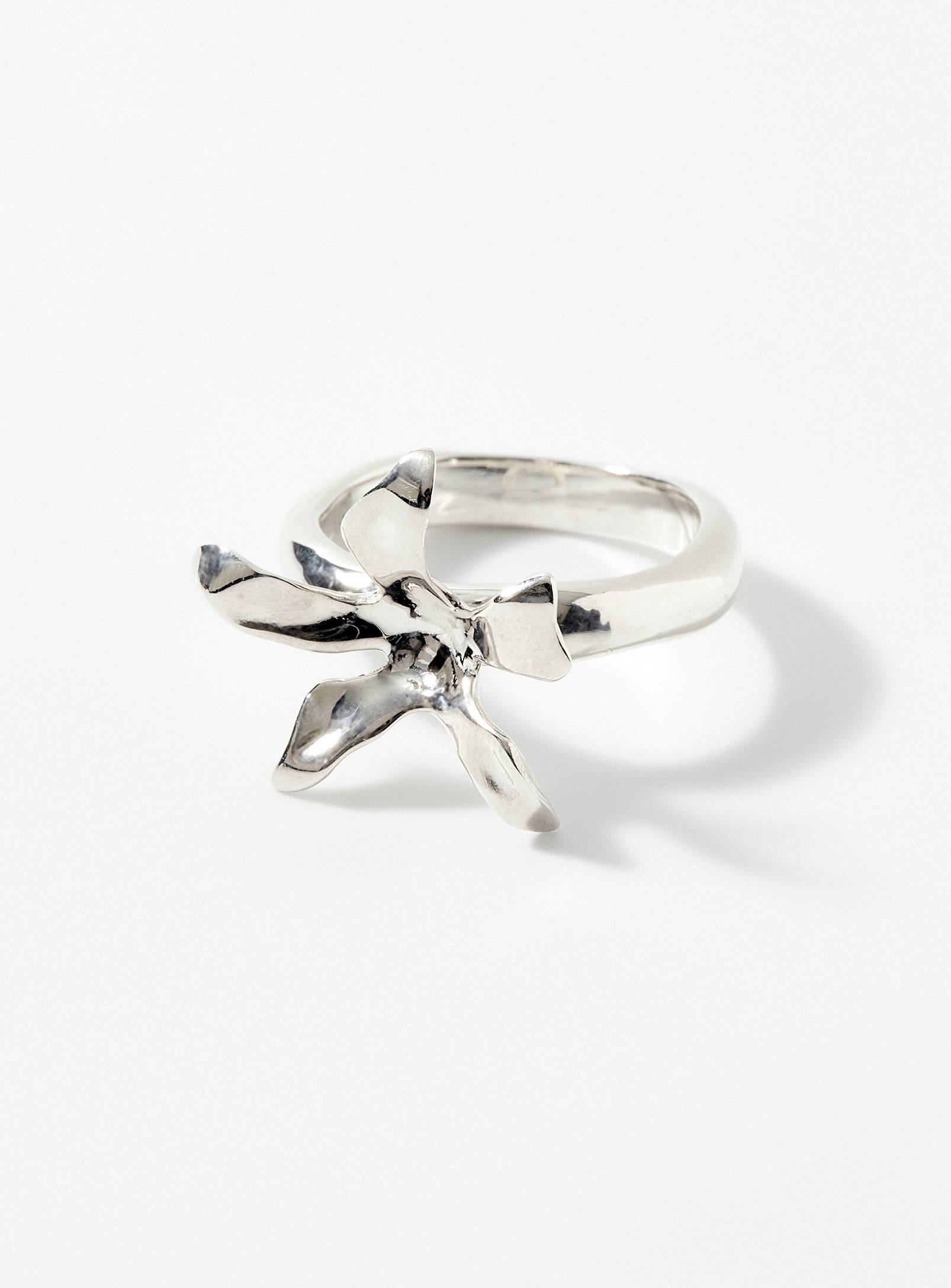 Wolf Circus Lilah Flower Ring In Silver