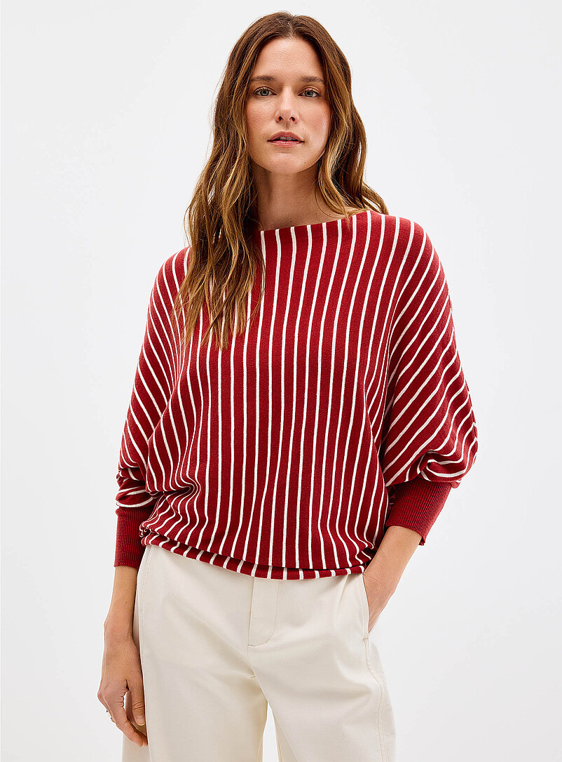 Contemporaine: Le chandail ample col bateau <b>Collection exclusive d'Italie</b> Chocolat - Espresso pour femme
