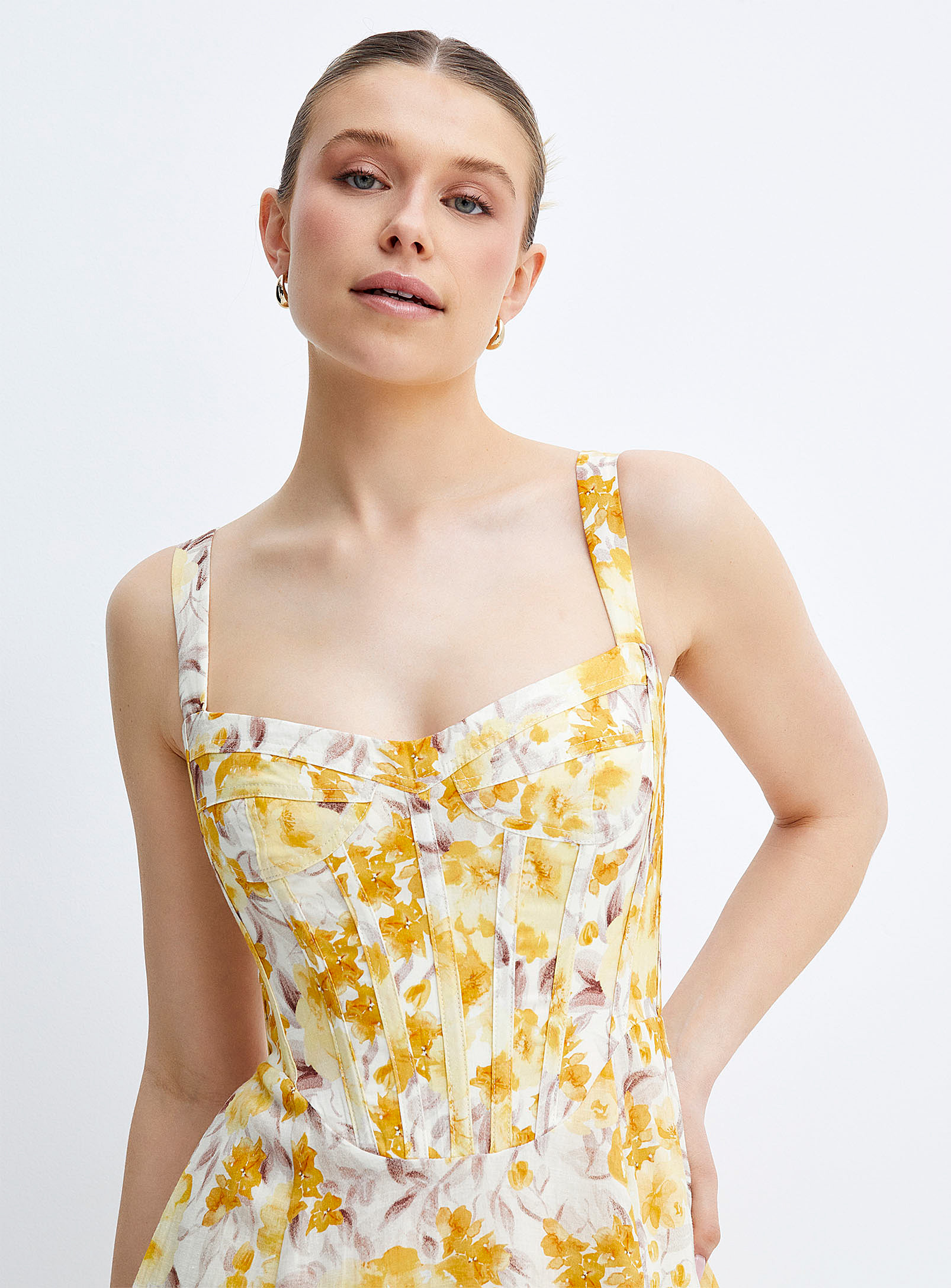 Bardot - La robe bustier fleurs ensoleillées