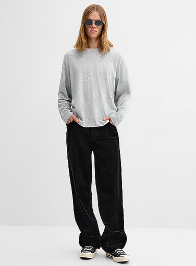 Le pantalon 5 poches velours c&ocirc;tel&eacute; <b>Coupe Wynwood - Relaxe</b>