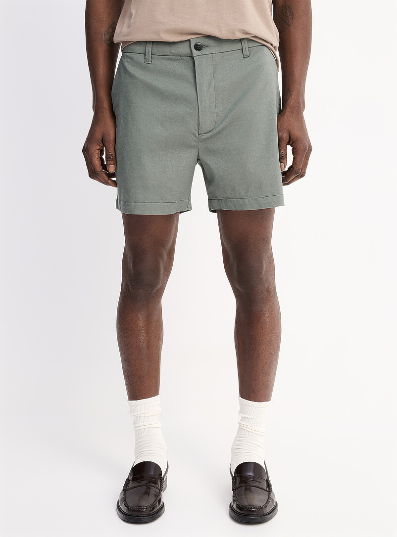 Stretch chino short Inseam: 5" (13 cm) product image 2