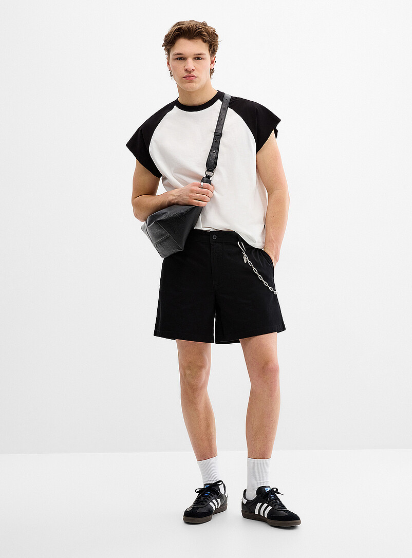 6" chino short Loose fit product image (primary)