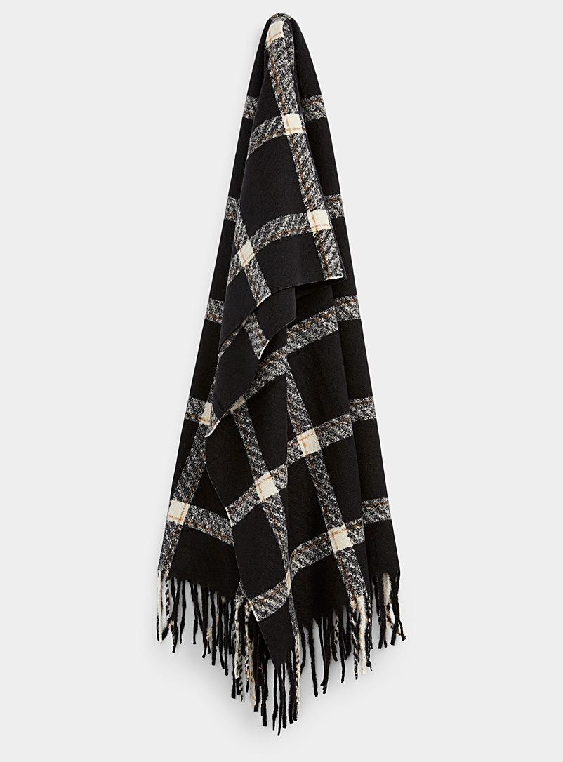 Simons Black Soft autumn check scarf for women