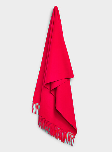 Ultra-soft solid fringed scarf
