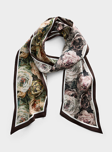 L'&eacute;charpe l&eacute;g&egrave;re florale