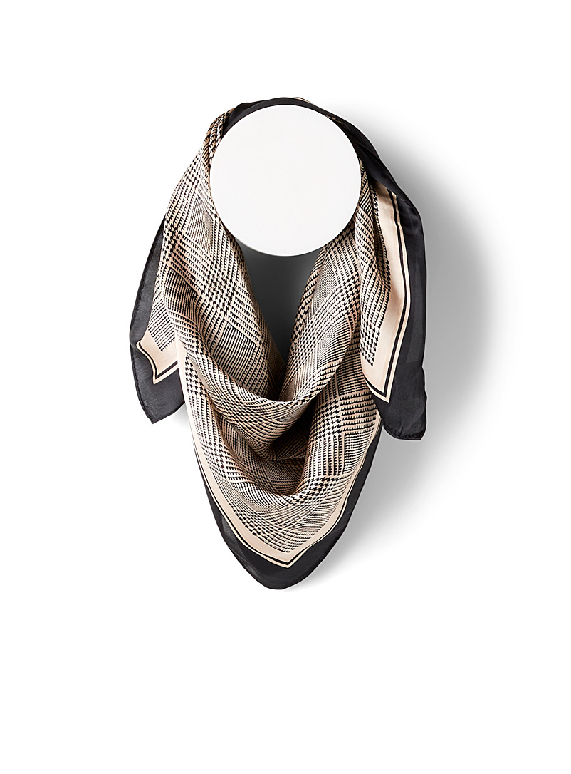 Simons Patterned Black Glen Check scarf for women