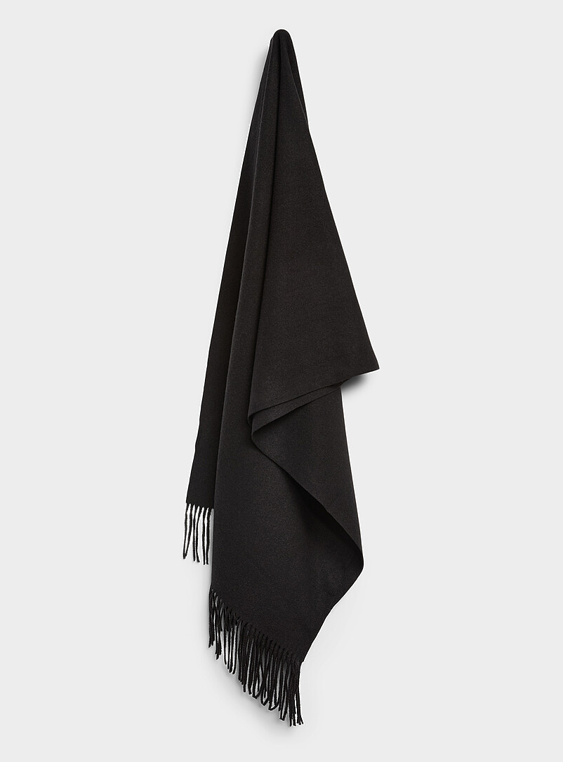 Ultra-soft solid fringed scarf product image (primary)