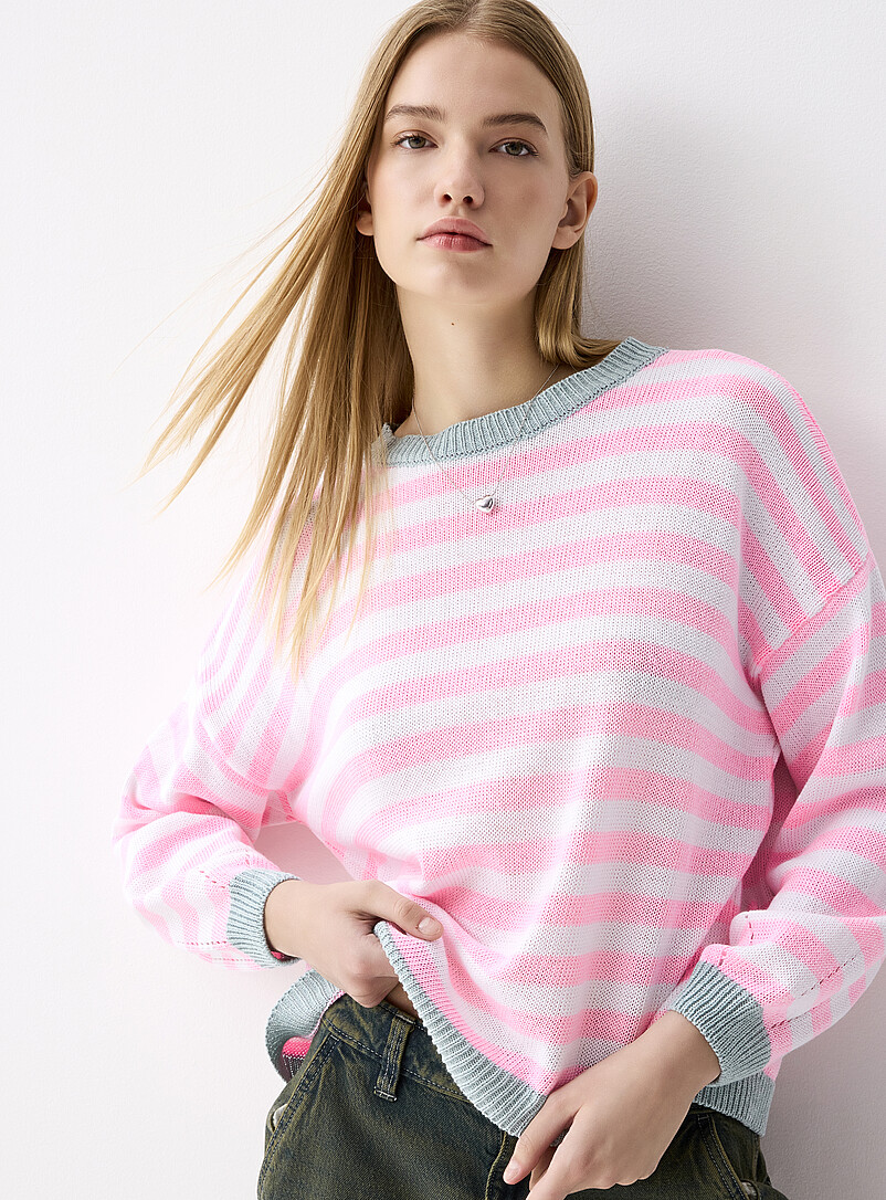 Valentines Stripe Knit Contrast Trim Bow Knot Sweater (S-XL) main image 0