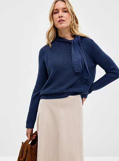 Pure cotton lavalli&egrave;re-neck sweater <b>Exclusive collection from Italy</b>